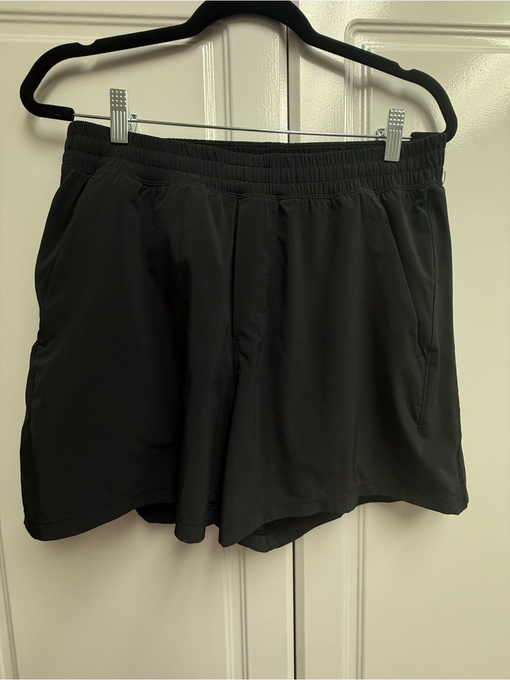 Lululemon Black Women's Active Shorts - Lightweight Athletic Short